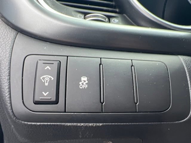 Used 2015 Kia Optima LX FWD image 10