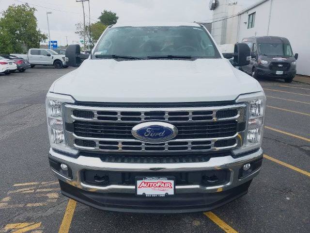Certified 2025 Ford F250 XLT AWD/4WD image 3