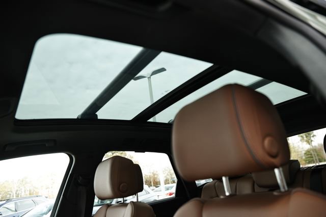 Used 2023 Audi Q5 e Premium Plus image 19