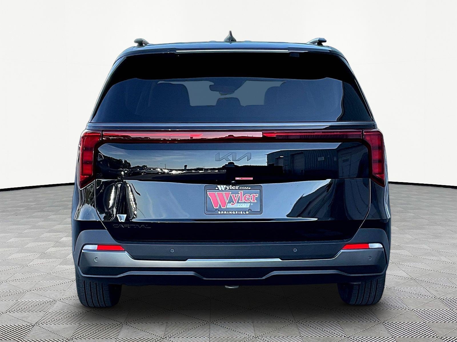 New 2027 Kia Carnival SX FWD image 5