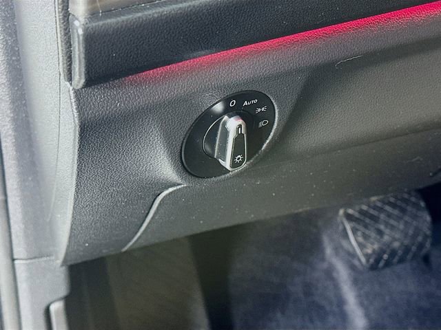 Used 2021 Volkswagen Jetta SEL image 24