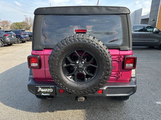 Used 2024 Jeep Wrangler Unlimited Sport AWD/4WD image 7