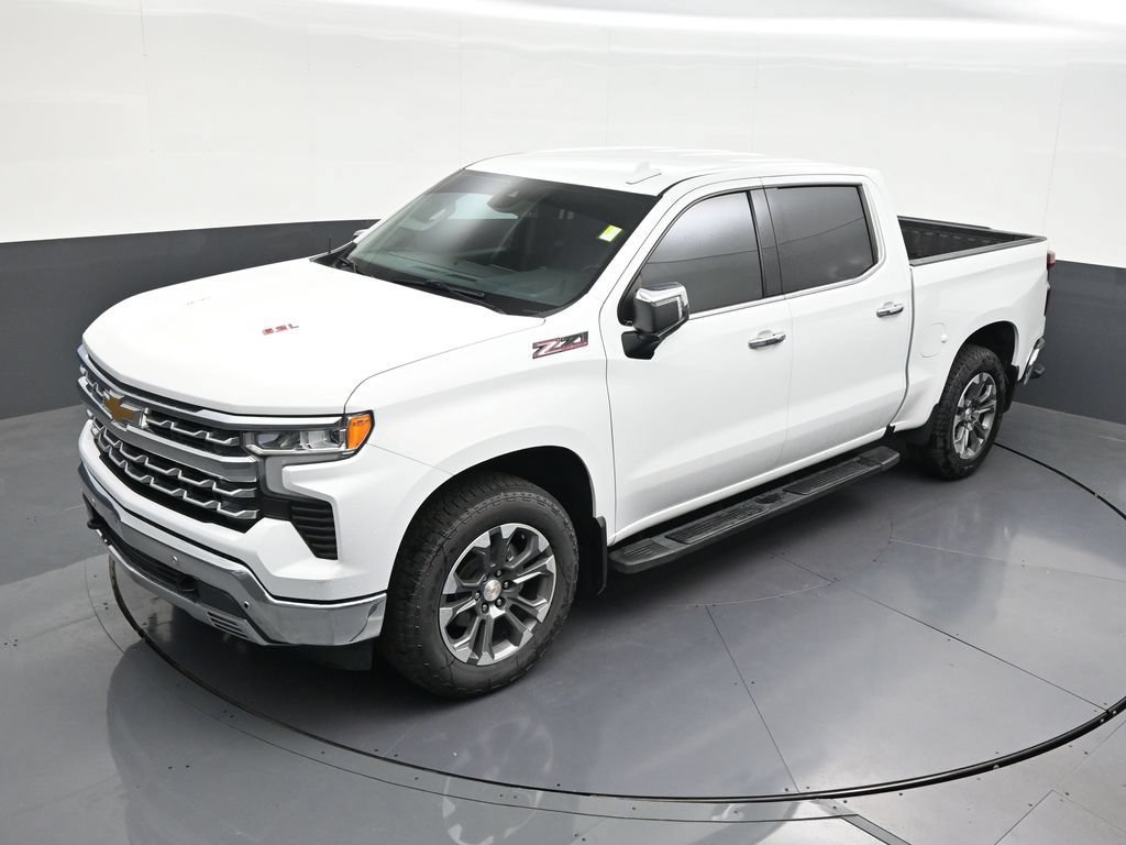 Used 2023 Chevrolet Silverado 1500 LTZ w/ Z71 Off-Road Package AWD/4WD image 16