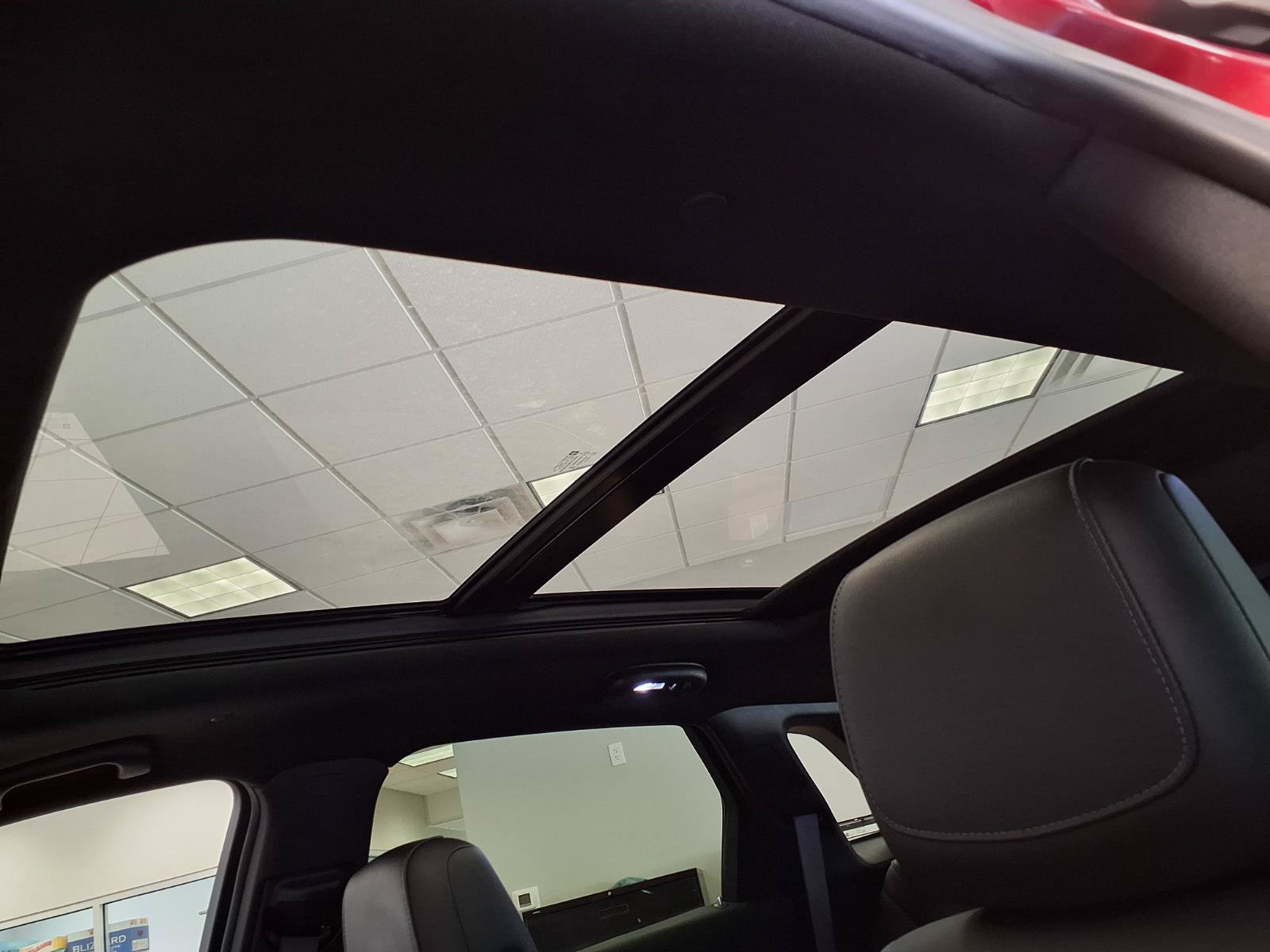 Used 2021 Cadillac XT5 Premium Luxury FWD image 23