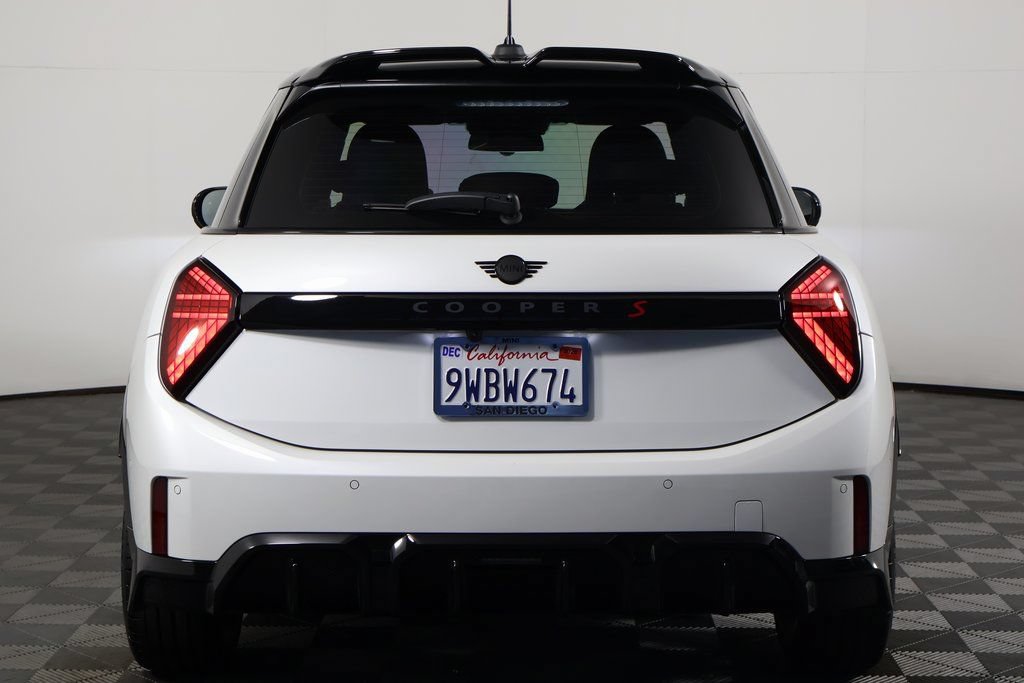 Used 2026 MINI Cooper S FWD image 5