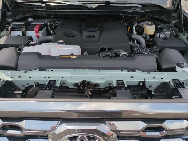 New 2026 Toyota Tundra Platinum AWD/4WD image 32