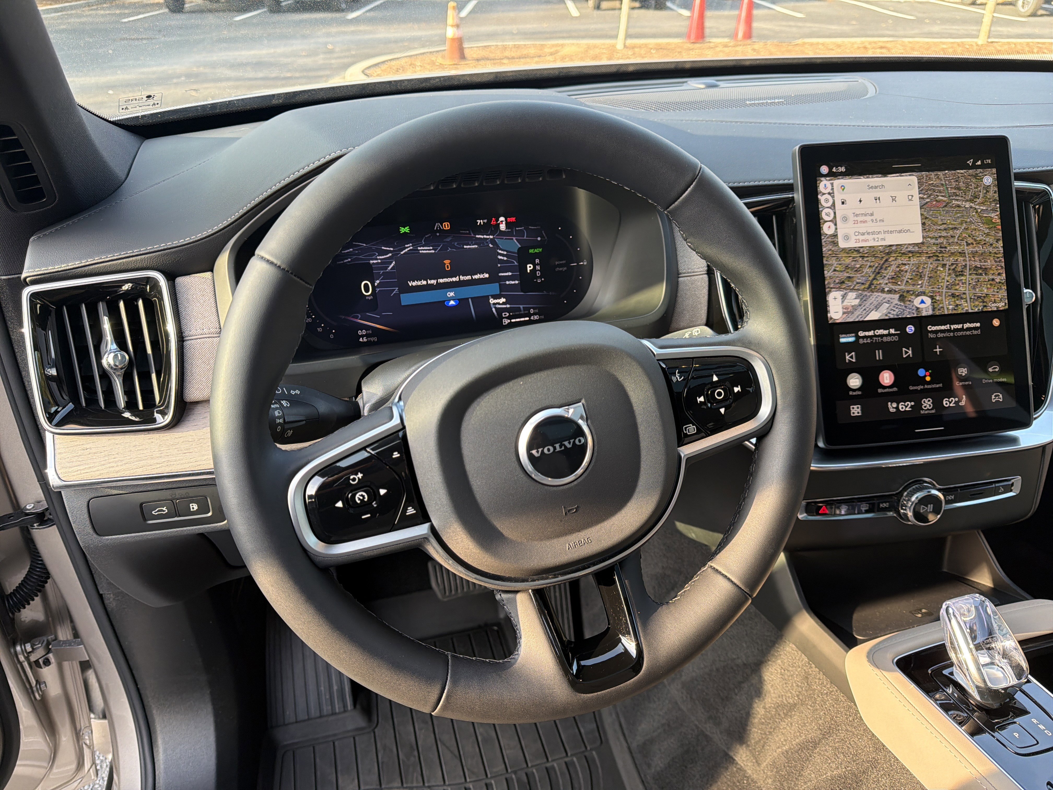 Used 2026 Volvo XC90 T8 Plus w/ Protection Package Premier image 18