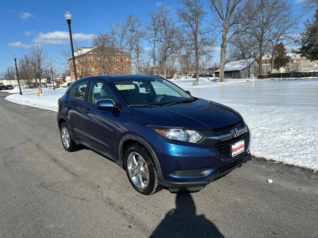 Used 2017 Honda HR-V LX image 23