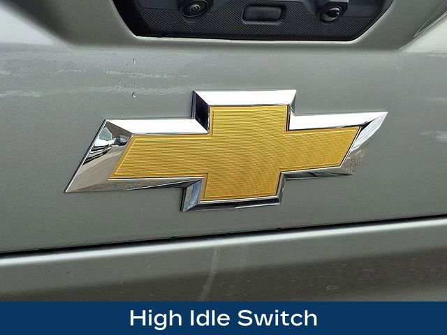 Used 2025 Chevrolet Silverado 2500 LTZ w/ LTZ Convenience Package image 31