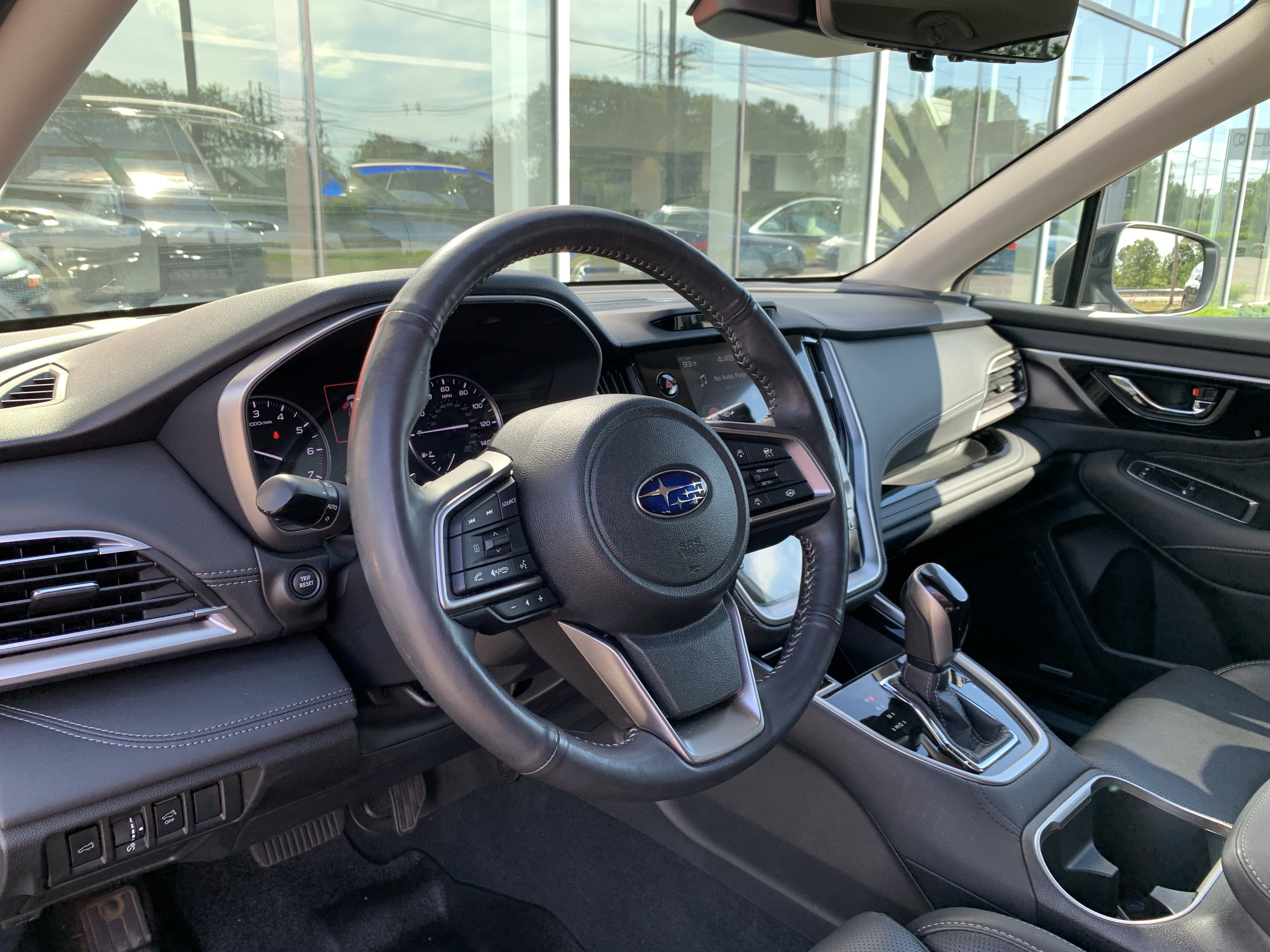 Used 2024 Subaru Outback Touring AWD/4WD image 4
