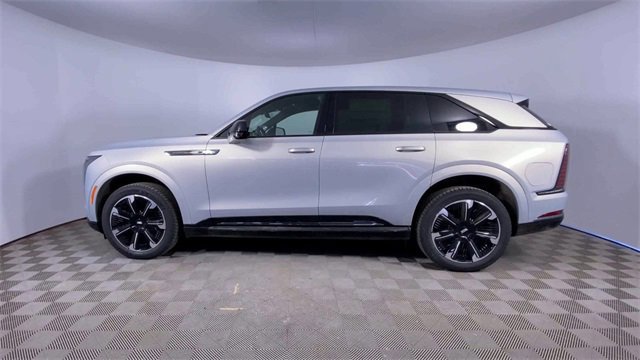 New 2025 Cadillac Escalade IQ Sport 2 image 28