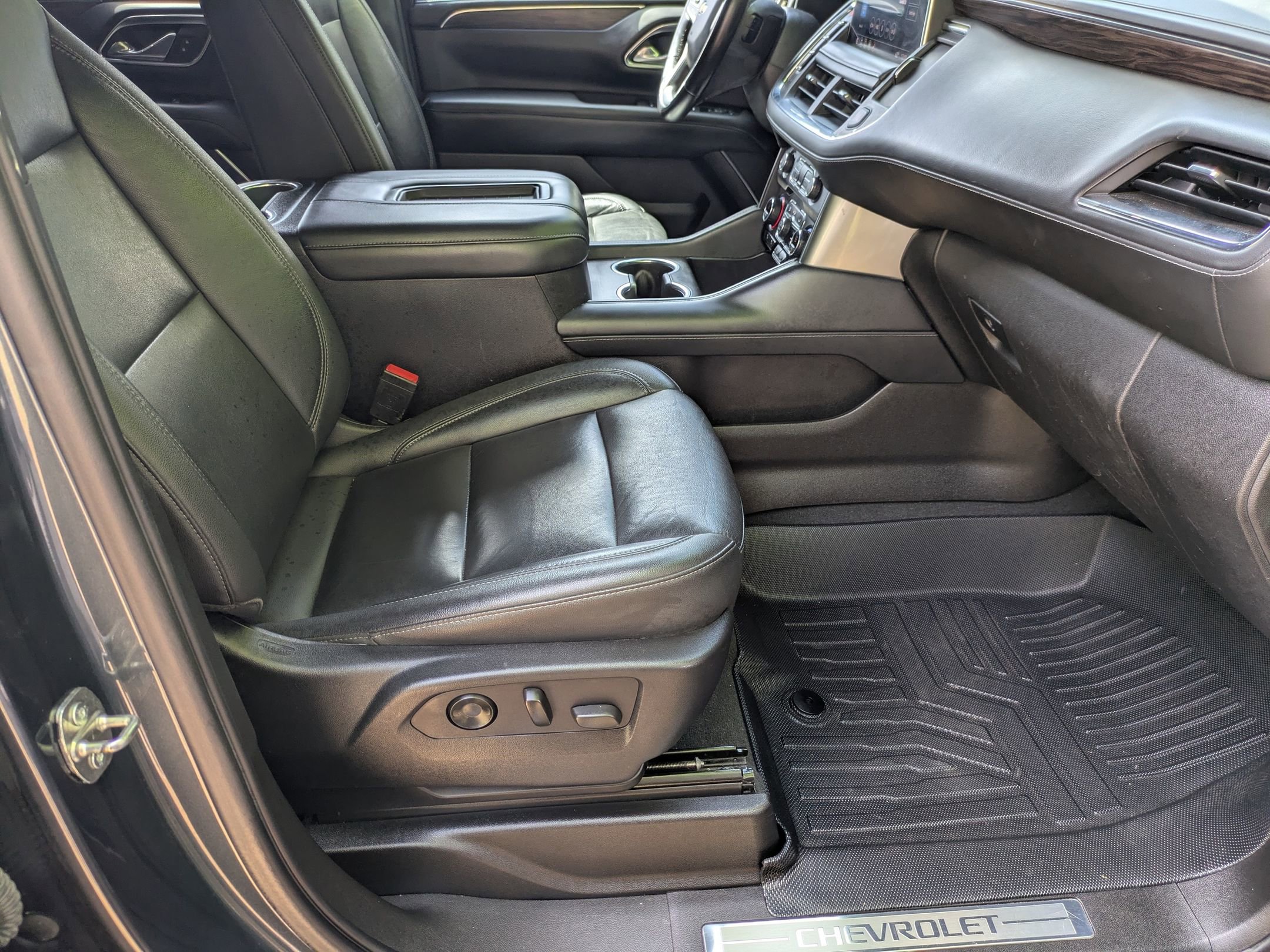 Used 2021 Chevrolet Tahoe LT AWD/4WD image 40