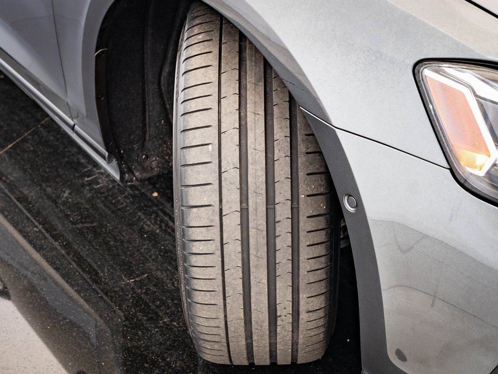 Certified 2022 Audi S8 image 41