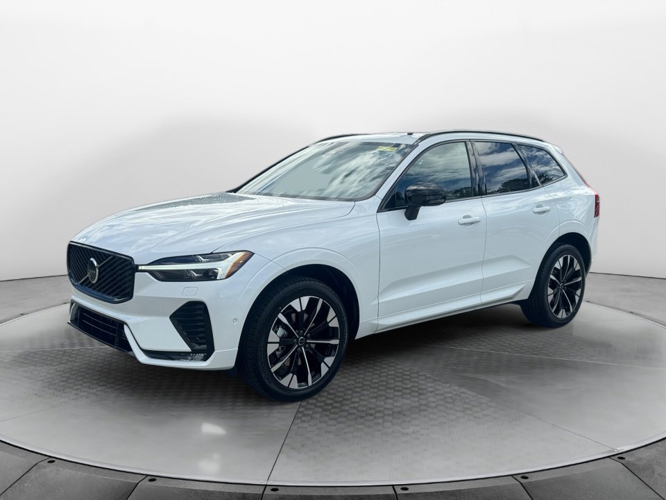 New 2026 Volvo XC60 B5 Plus w/ Protection Package Premier image 3