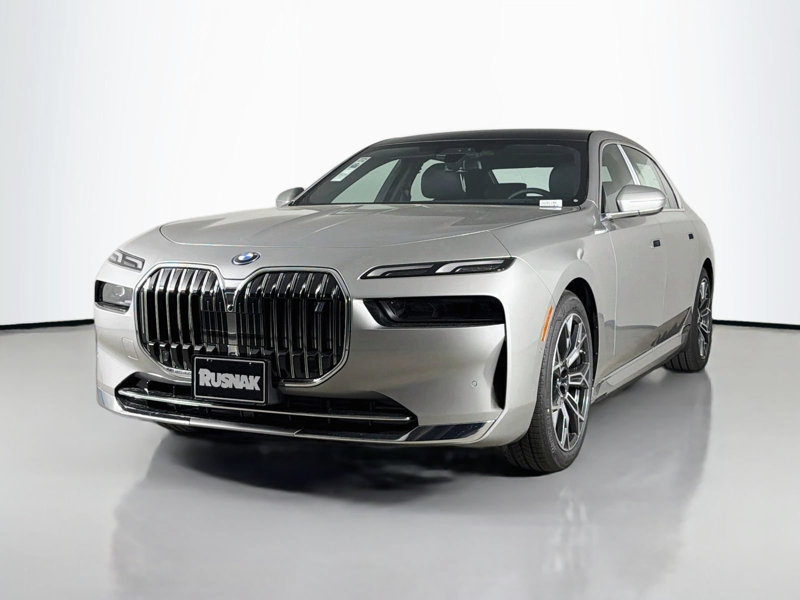 New 2026 BMW i7 eDrive50 RWD image 3