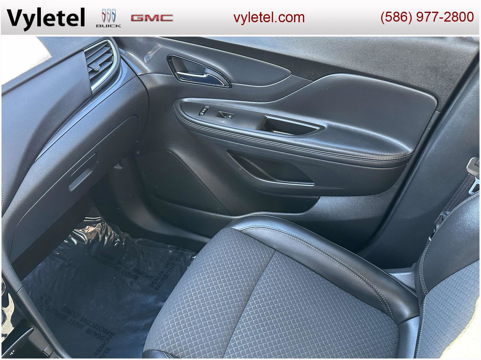 Certified 2021 Buick Encore Preferred w/ Safety Package image 29