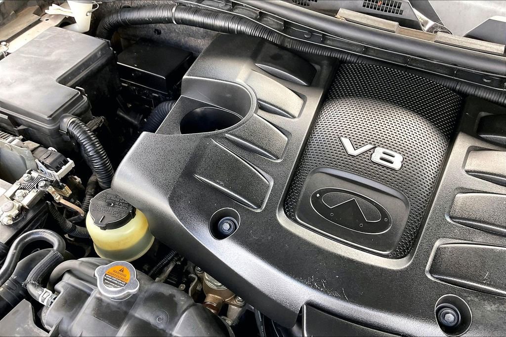 Used 2012 INFINITI QX56 4WD w/ Deluxe Touring Pkg image 32