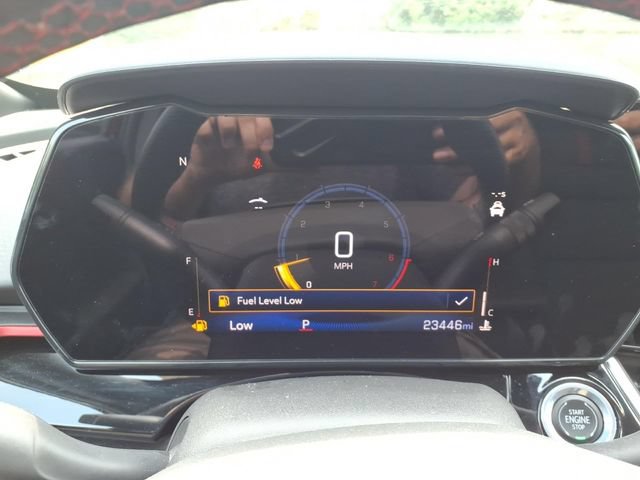 Used 2024 Chevrolet Trax RS w/ Sunroof Package FWD image 17