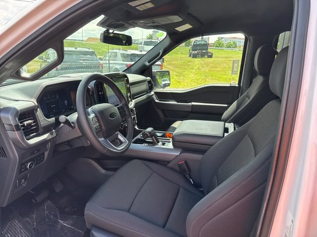 New 2026 Ford F150 XLT w/ Equipment Group 302A MID AWD/4WD image 11