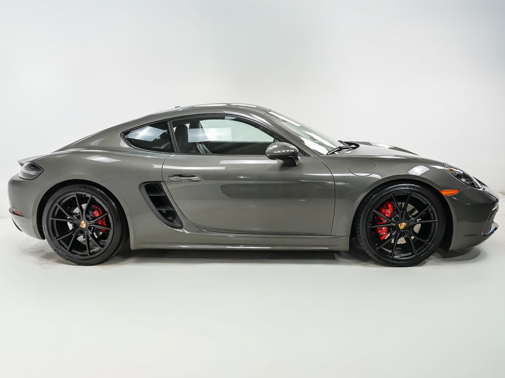 Used 2025 Porsche 718 Cayman S RWD image 9