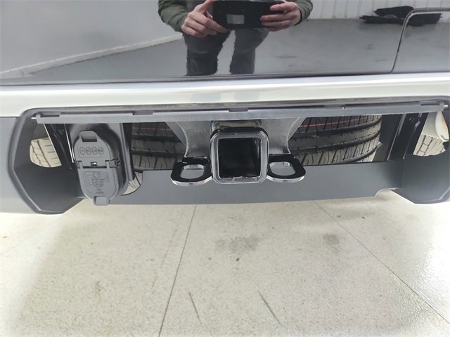 Used 2024 GMC Yukon Denali image 48