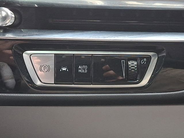 Used 2024 Cadillac Lyriq Luxury image 29