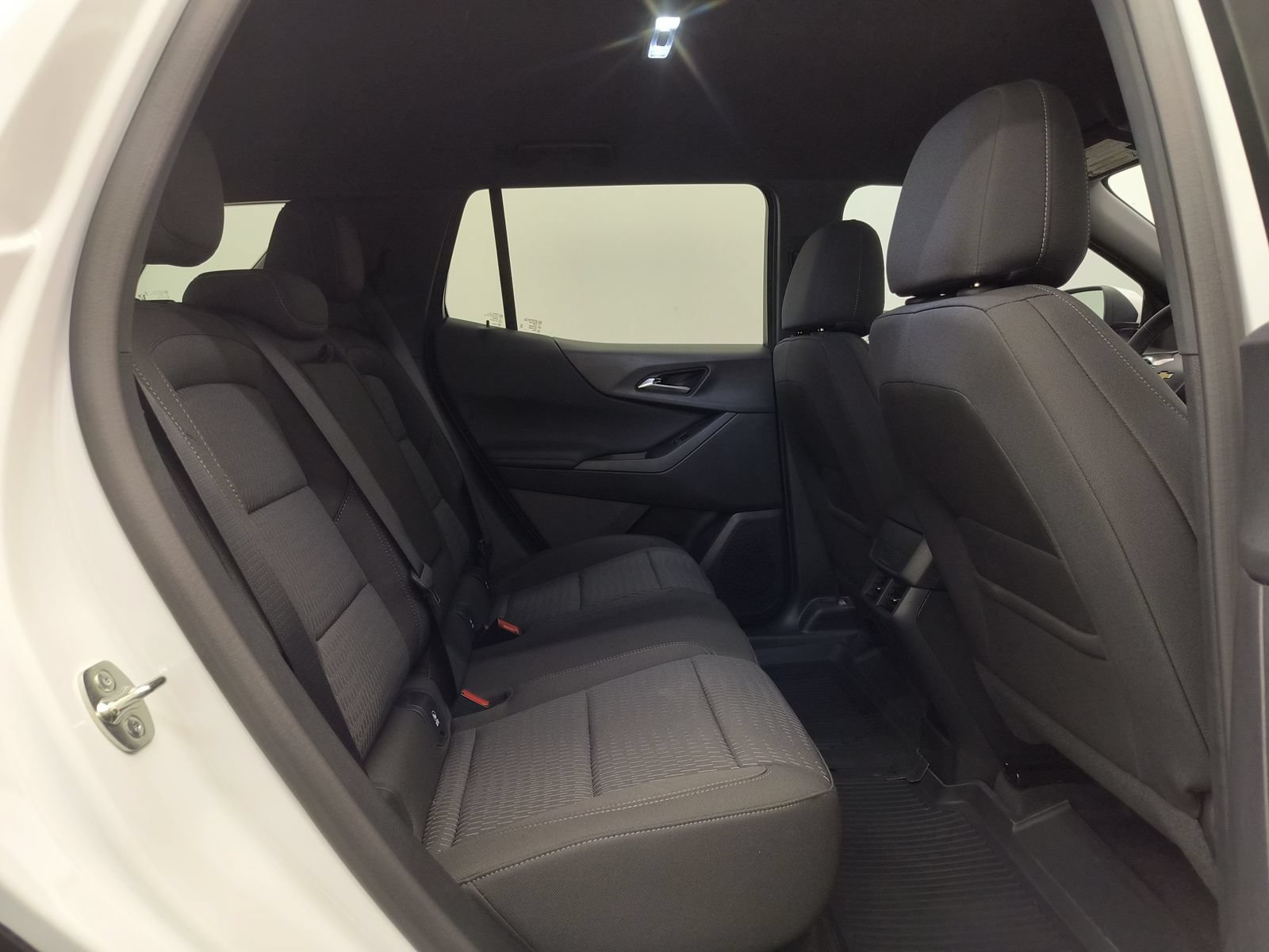 New 2026 Chevrolet Equinox LT FWD image 29