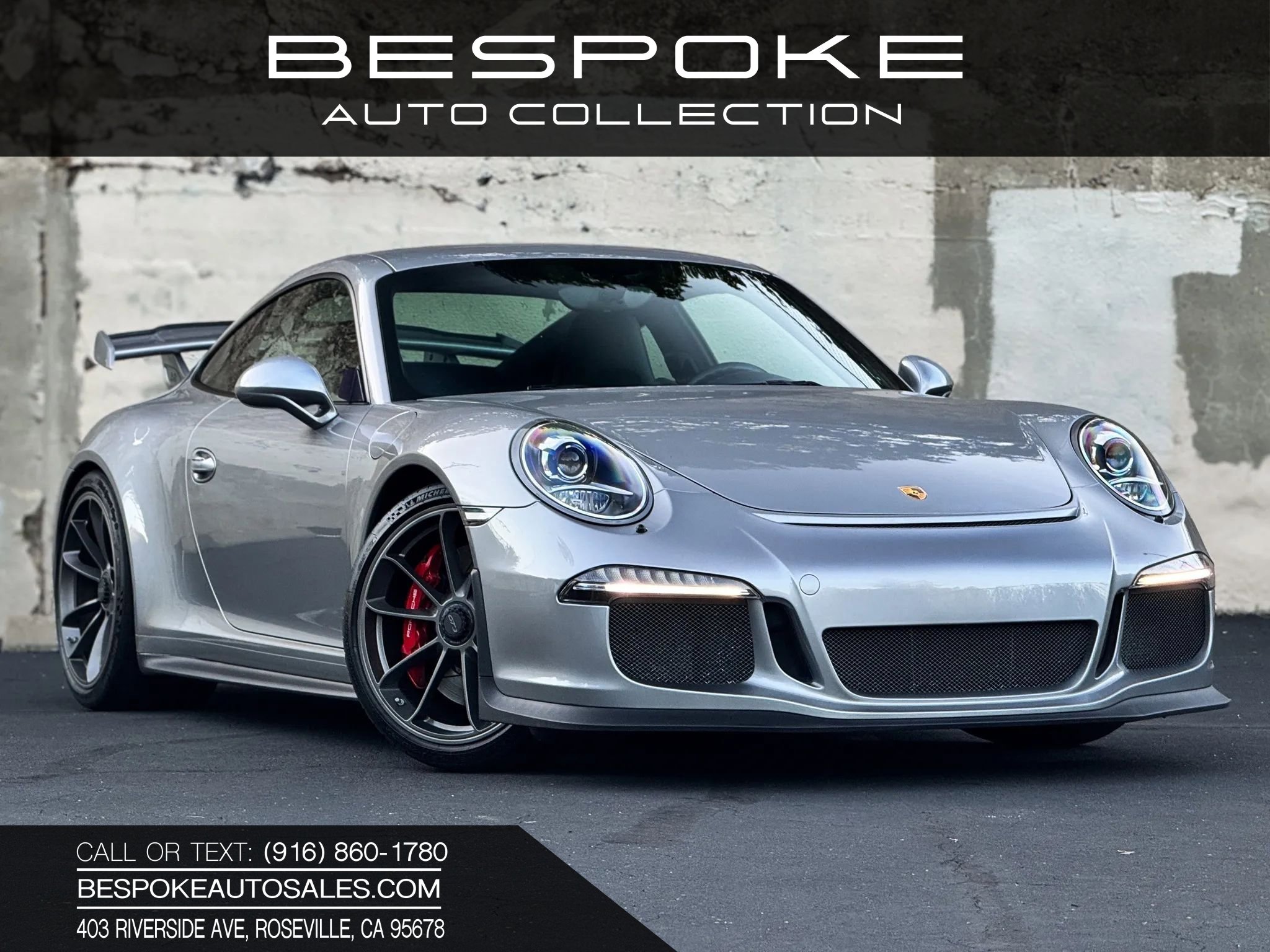Used 2015 Porsche 911 GT3 RWD image 1