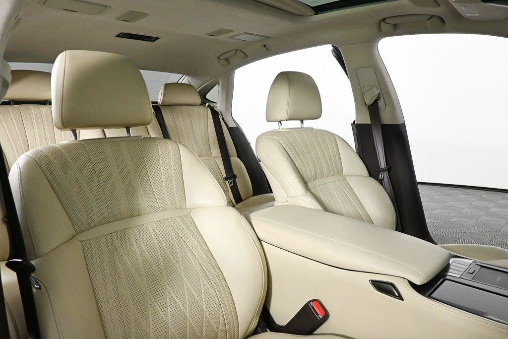 Used 2019 Lexus LS 500 AWD w/ Interior Upgrade Package image 20