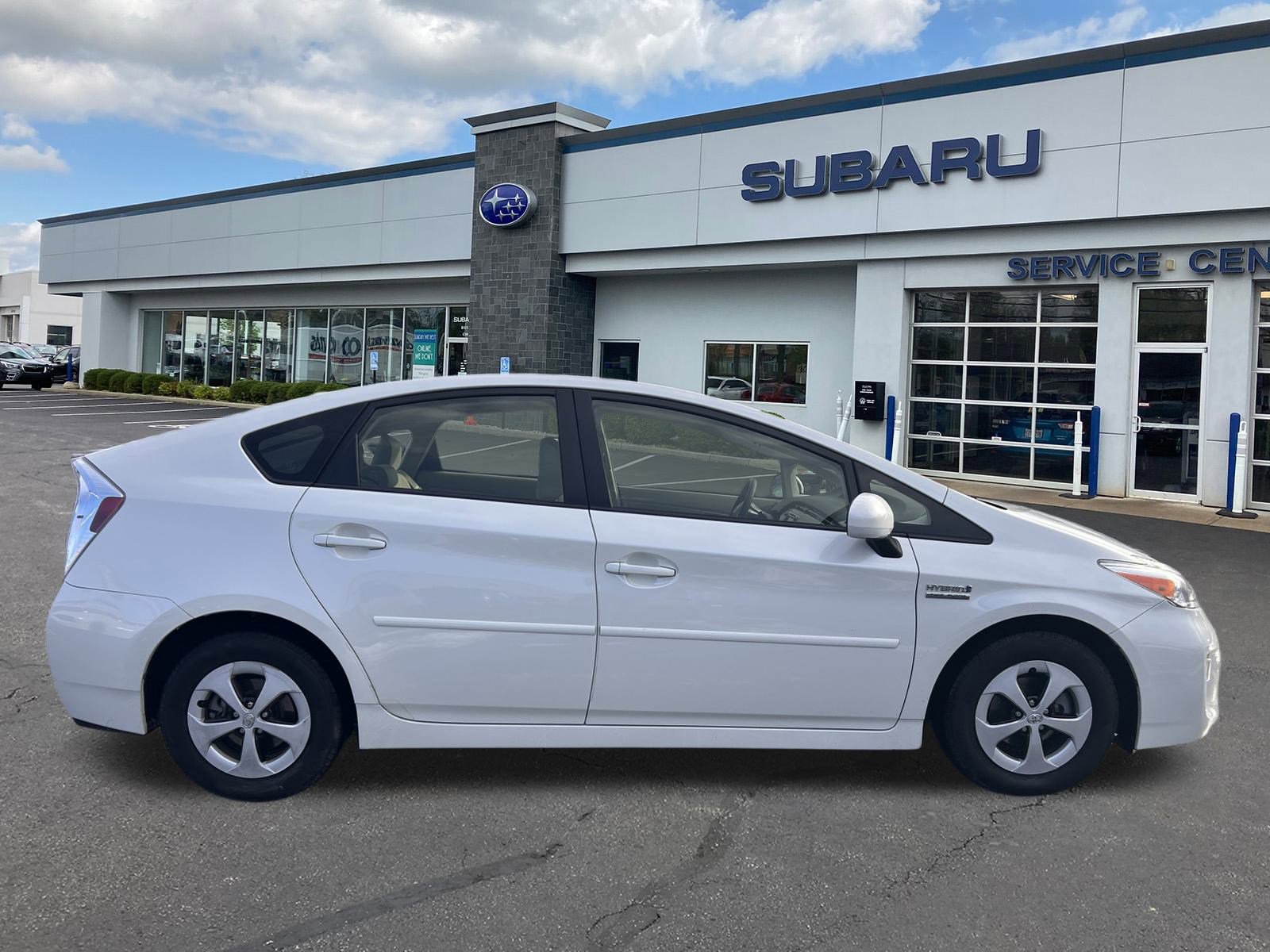 Used 2015 Toyota Prius Four image 8