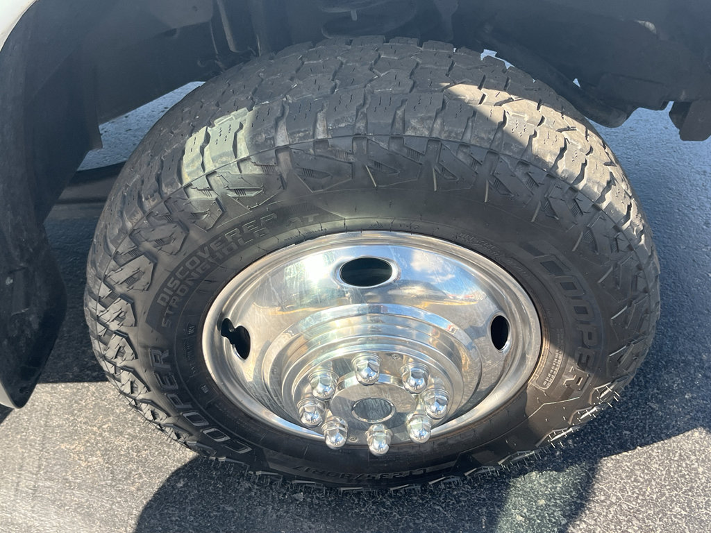 Used 2014 RAM 3500 Tradesman w/ Chrome Appearance Group AWD/4WD image 38