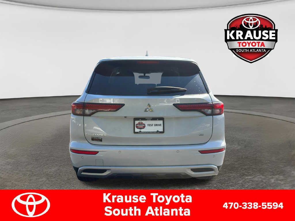 Used 2024 Mitsubishi Outlander SE FWD image 7