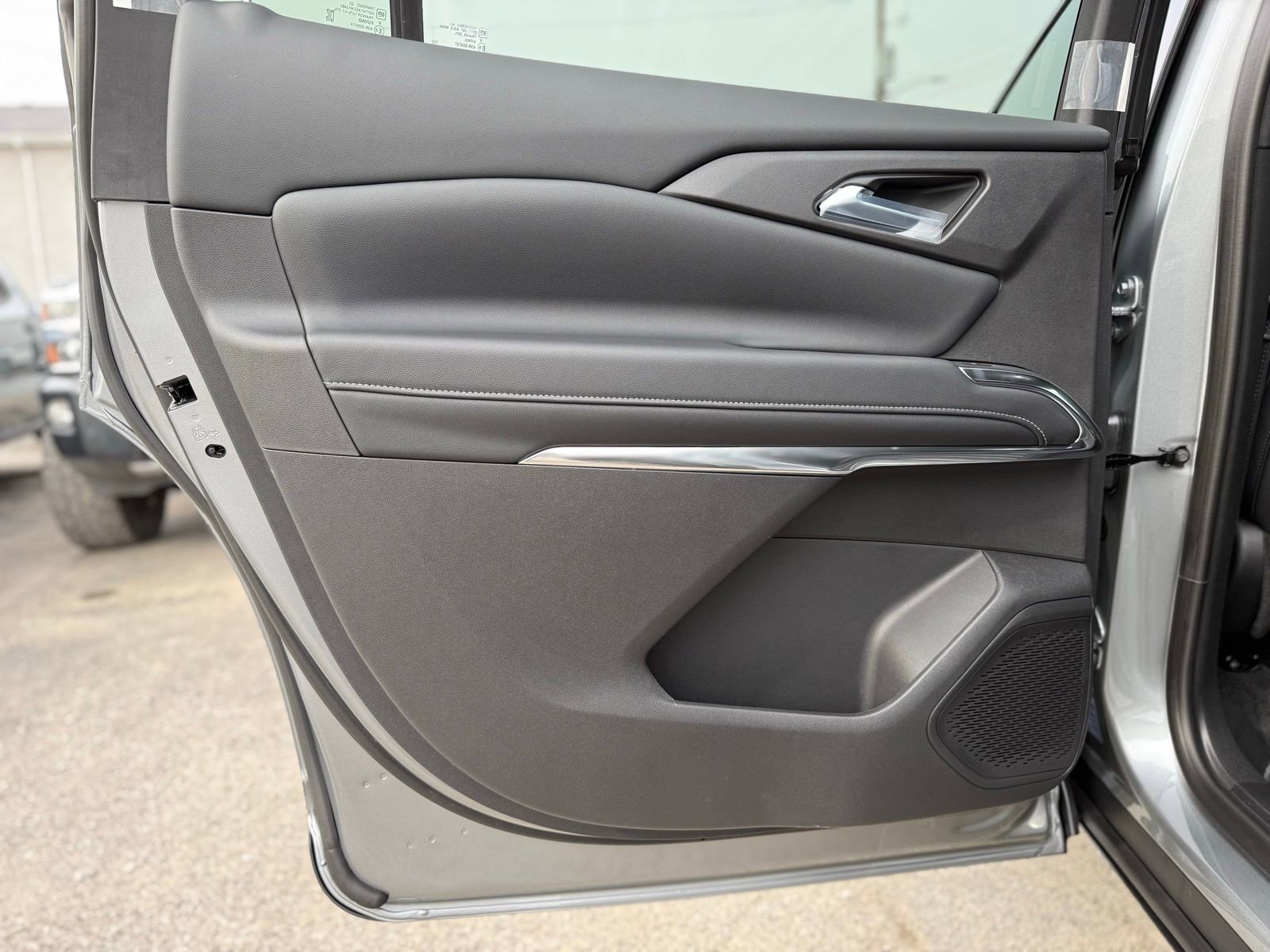 New 2026 Chevrolet Traverse LT image 21