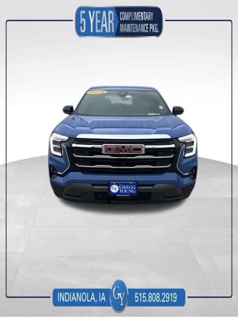 Used 2025 GMC Terrain Elevation image 1