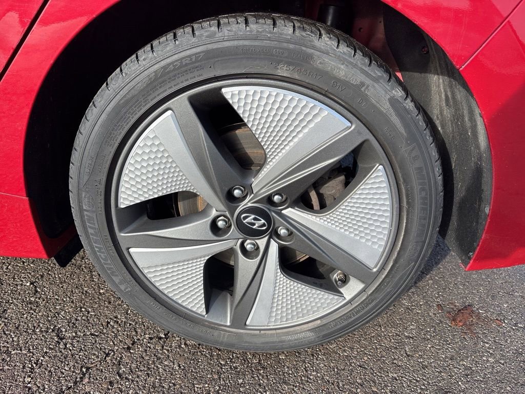 Used 2020 Hyundai Ioniq SEL image 7