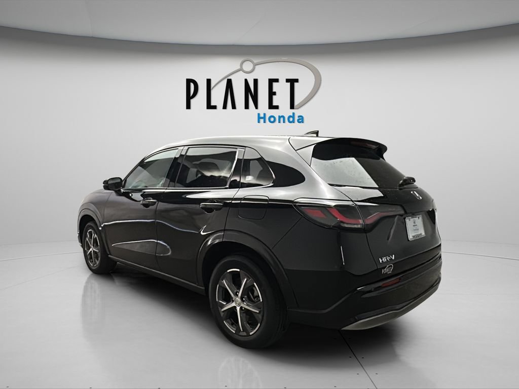 Certified 2024 Honda HR-V EX-L image 6
