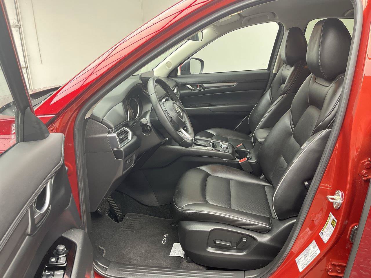 Certified 2024 MAZDA CX-5 AWD 2.5 S w/ Select Package image 3