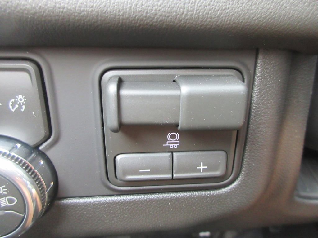 New 2026 GMC Yukon AT4 image 20