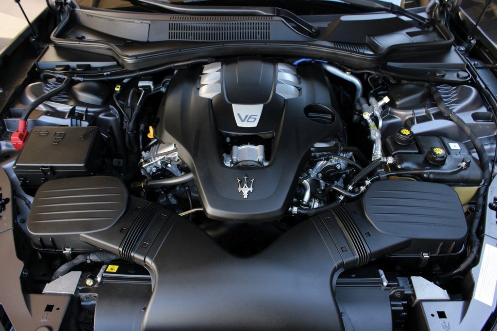 Used 2020 Maserati Ghibli image 25