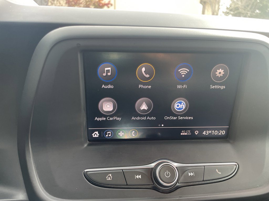 Used 2020 Chevrolet Camaro LT image 32