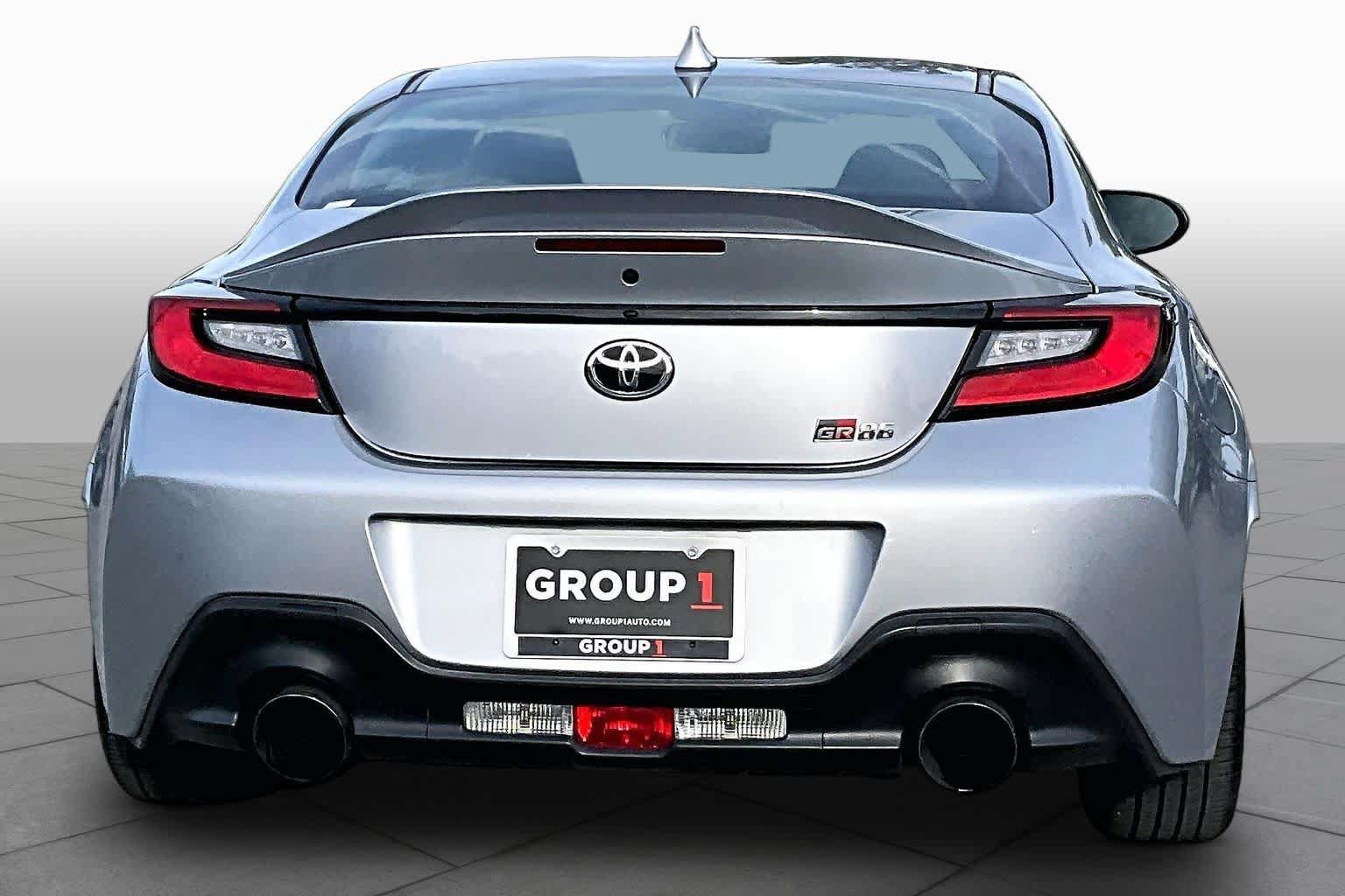 Used 2023 Toyota GR86 Premium RWD image 5