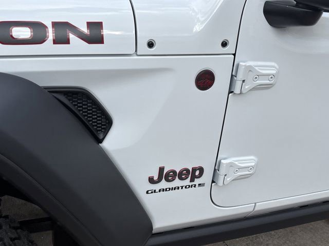 New 2026 Jeep Gladiator Rubicon w/ Steel Power Dome Hood Package image 12