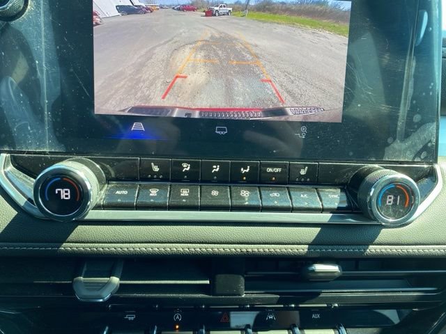 Used 2024 Chevrolet Colorado LT w/ LT Convenience Package III image 17