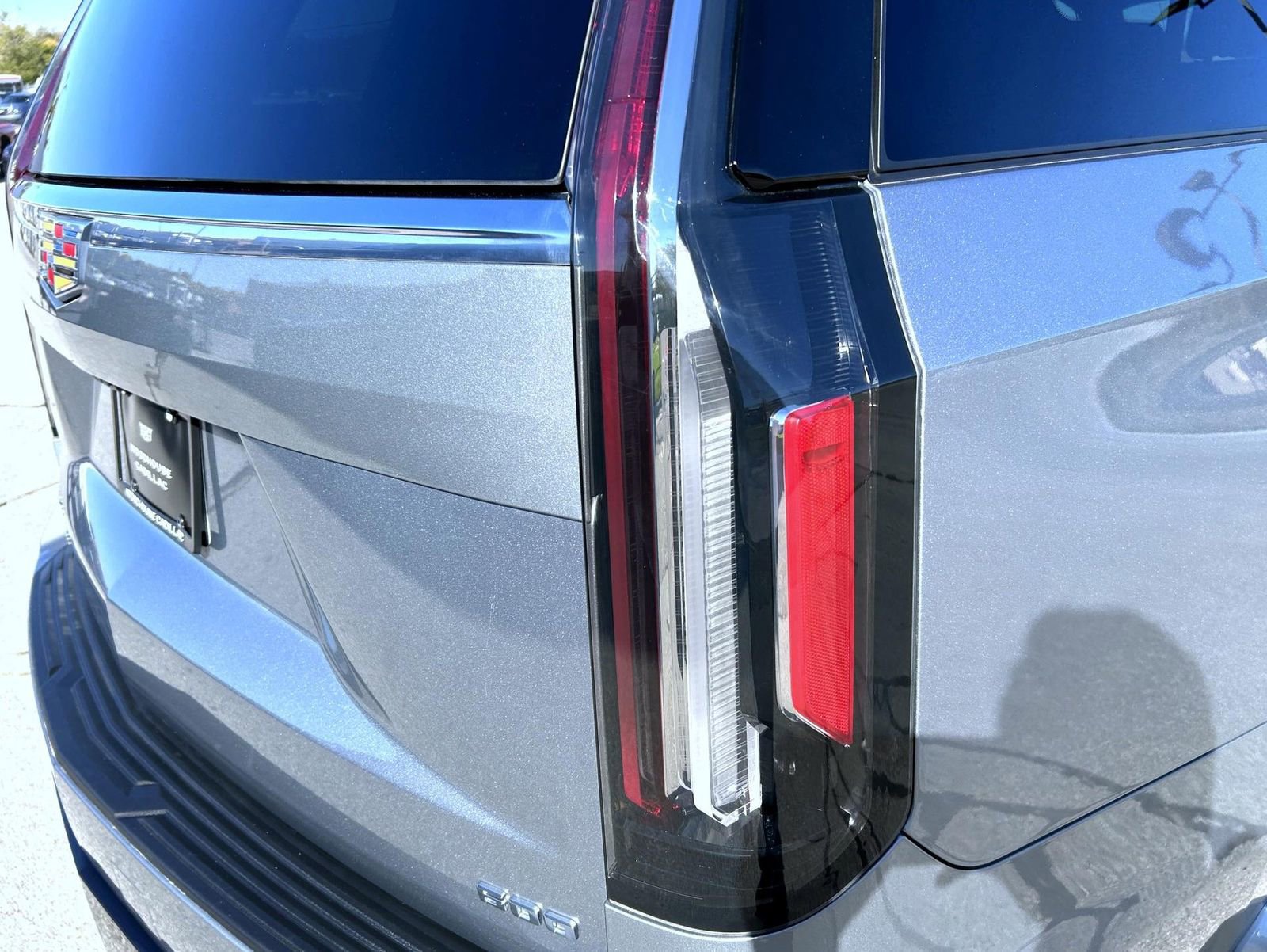 Certified 2024 Cadillac Escalade ESV Premium Luxury w/ Performance Package image 11