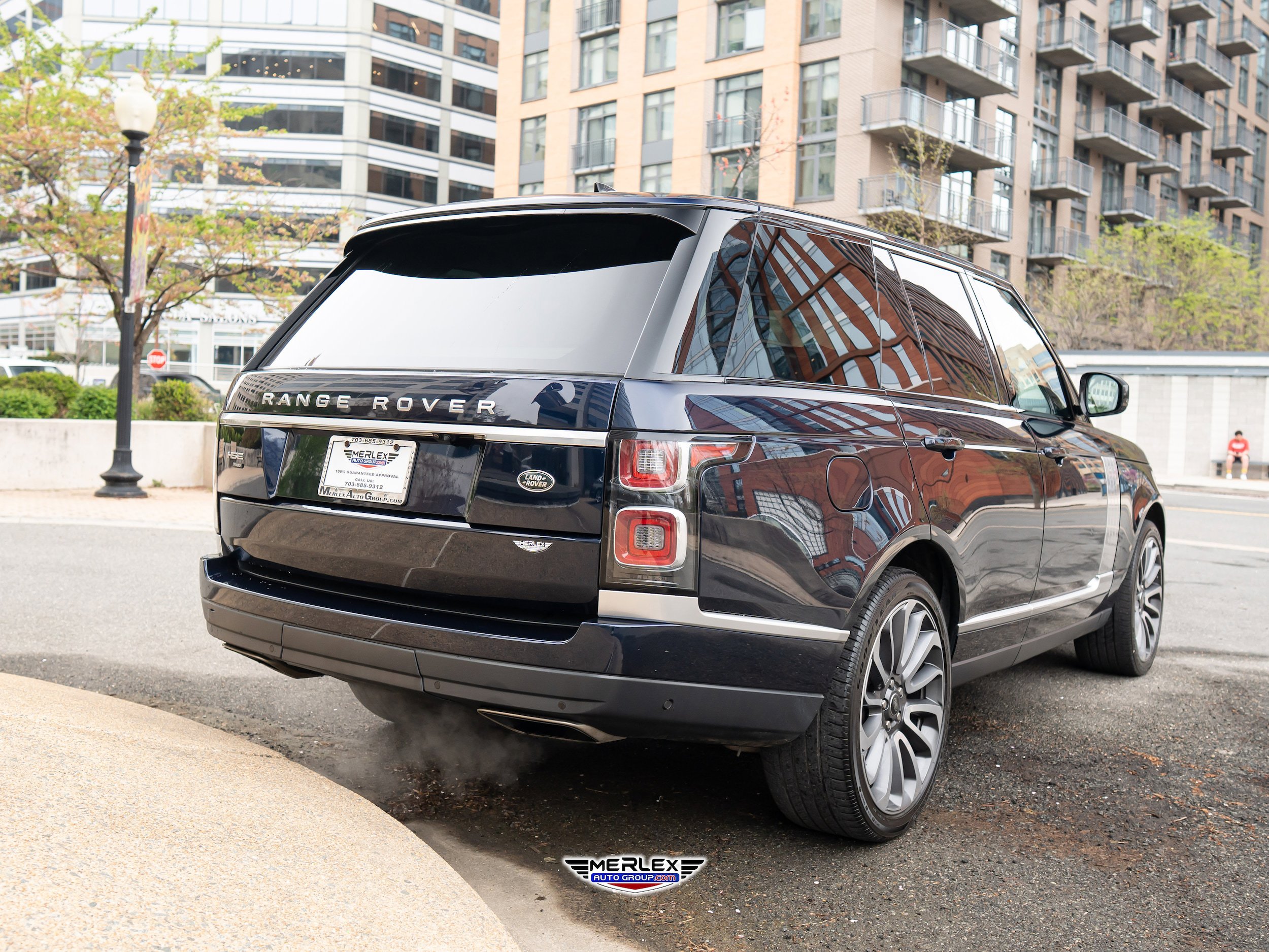 Used 2021 Land Rover Range Rover Westminster Edition image 7