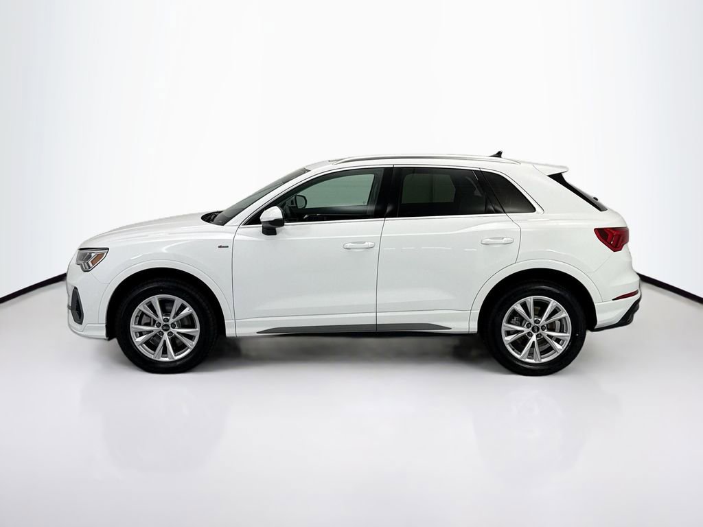 Used 2024 Audi Q3 2.0T Premium AWD/4WD image 8
