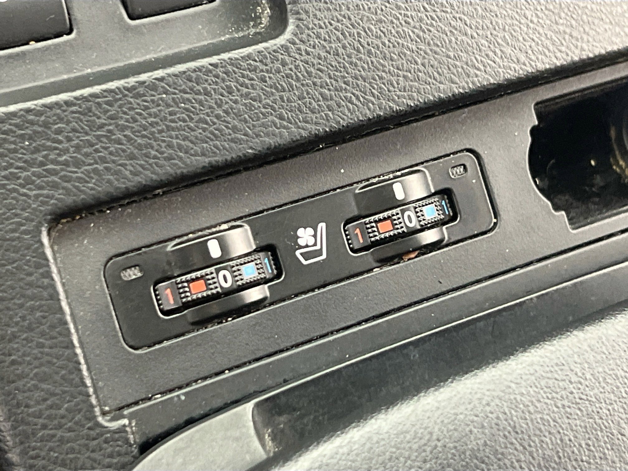 Used 2015 Lexus RX 350 image 20