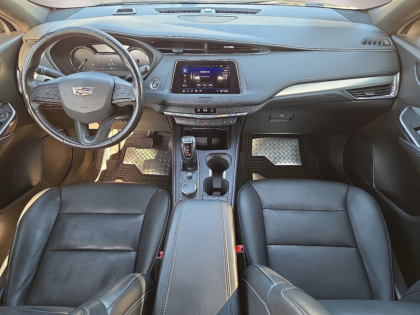 Used 2019 Cadillac XT4 Premium Luxury FWD image 19
