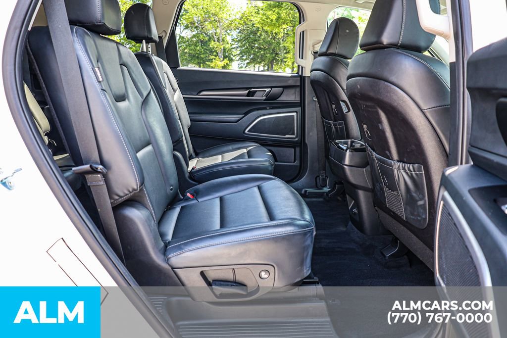Used 2025 Kia Telluride S AWD/4WD image 23
