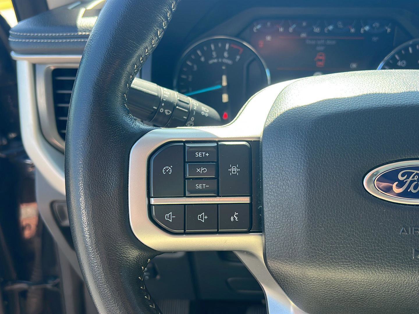 Used 2024 Ford Expedition Max XLT AWD/4WD image 22